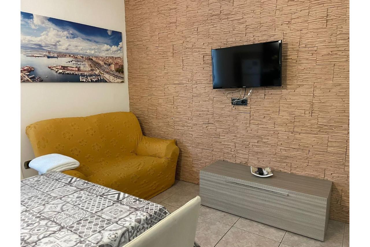 カリアリPierluigi'S Houseアパートメント エクステリア 写真